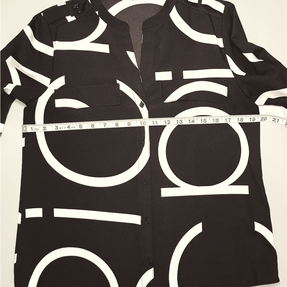 Calvin Klein Black & White long sleeve Logo Button Down Blouse Size; Small - Picture 5 of 7
